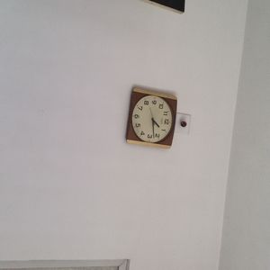 Wall clock
